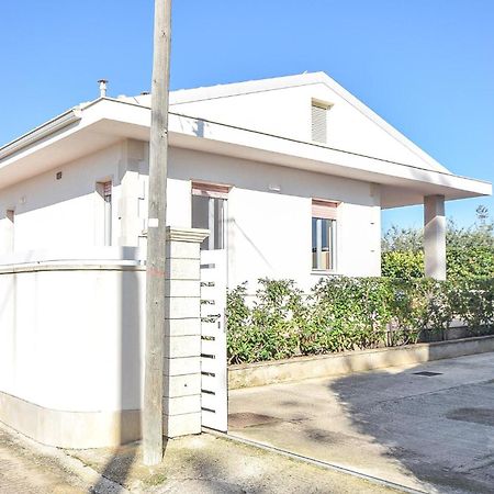 Lovely Home In Marina Di Modica With Jacuzzi Exterior photo